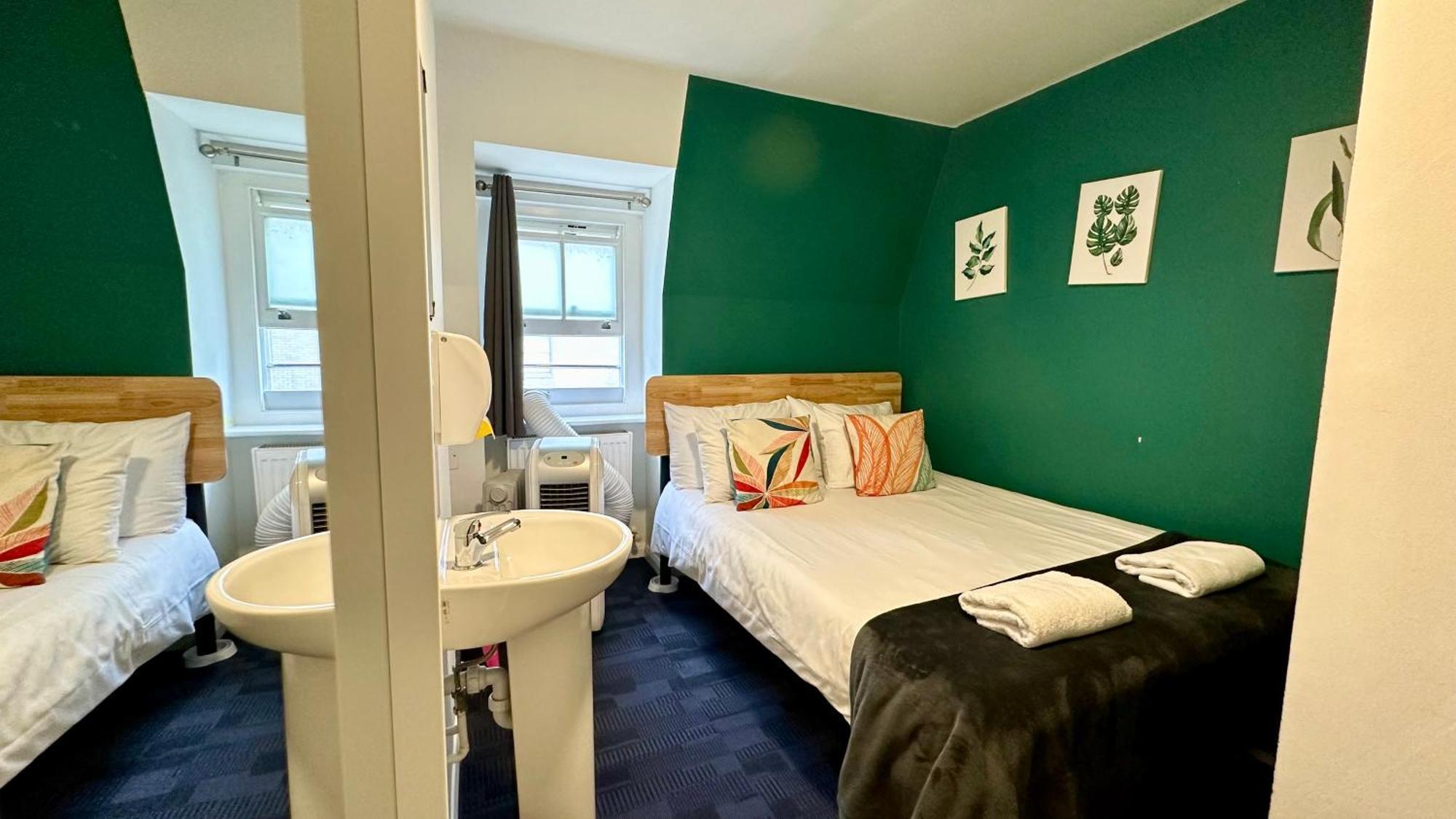 Smart Hyde Park Inn Hostel London Ngoại thất bức ảnh